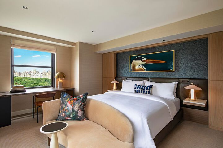 Room 93 of 162