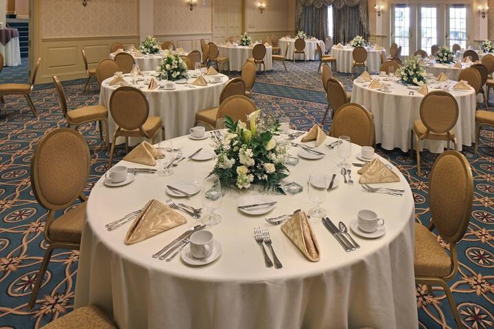 Ballroom/Hall 47 of 51