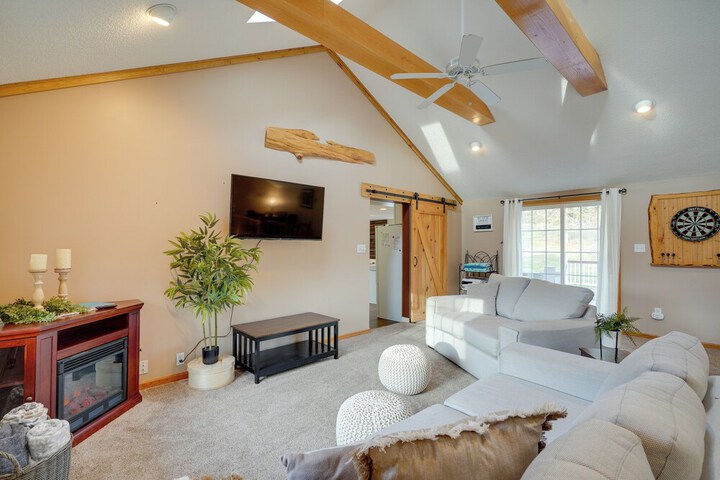 Sauna Spa & Stargazing: Coudersport Home!