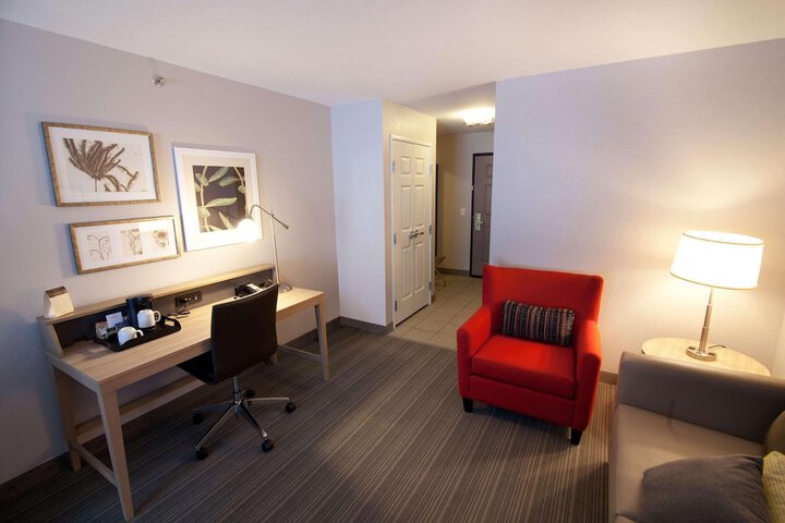 Room 21 of 28