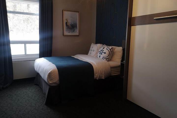 Room 30 of 57