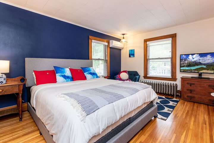 Room 42 of 82