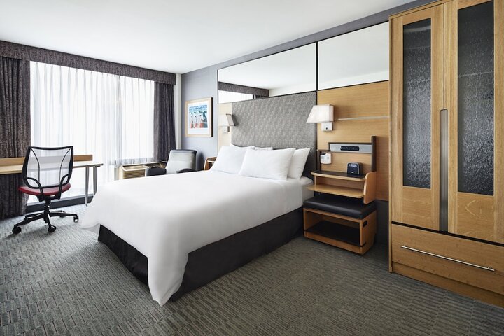 Room 20 of 43
