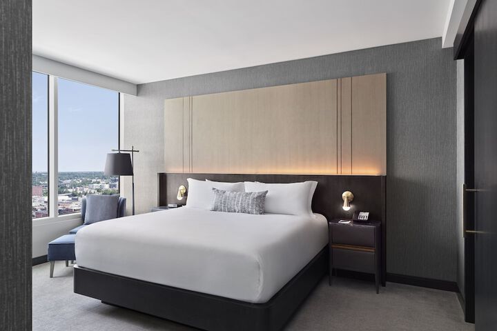 Loews Kansas City Hotel