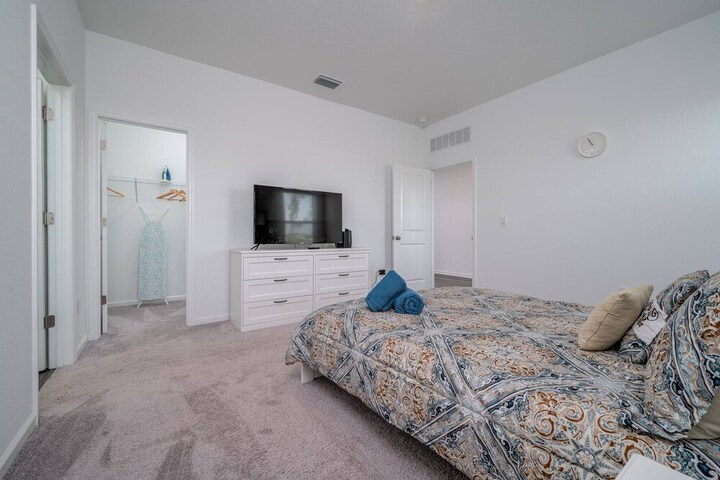 Cozy Comfy Cool 3bed 2ba Brand New Home