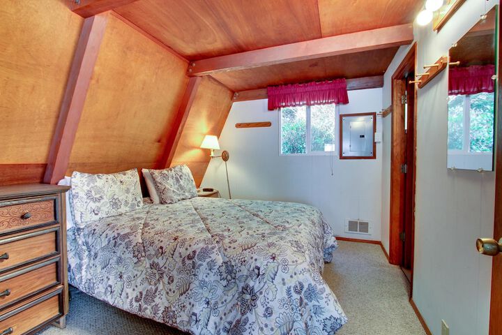 Room 2 of 17