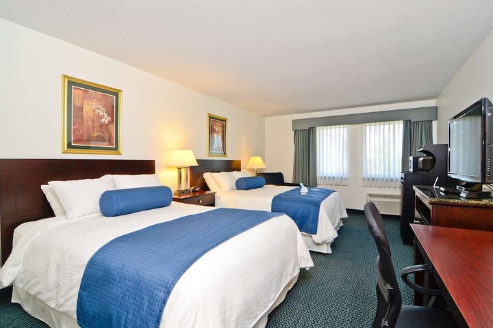 Room 7 of 28