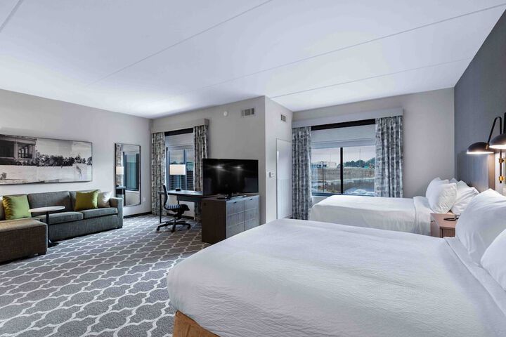 Room 46 of 83