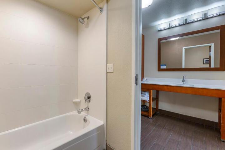 Comfort Inn & Suites Coeur DAlene