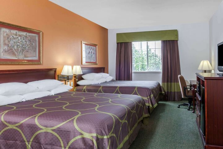 Super 8 by Wyndham Hillsboro TX