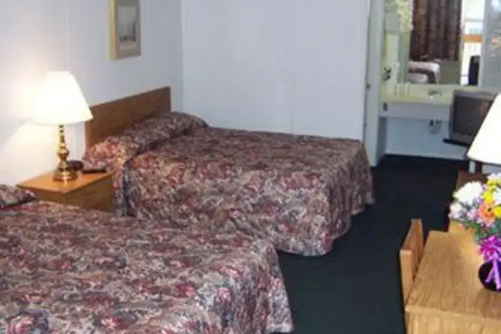 Vienna Wolf Trap Hotel / Tysons Corner