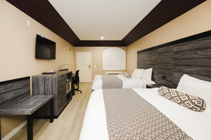 Room 35 of 85