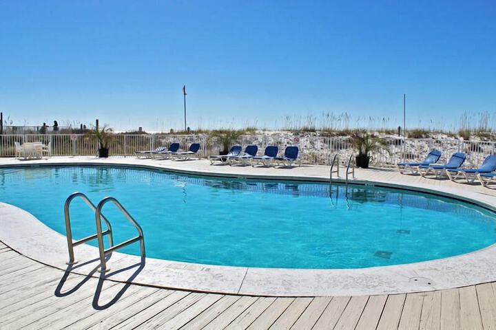 Pool 5 of 46