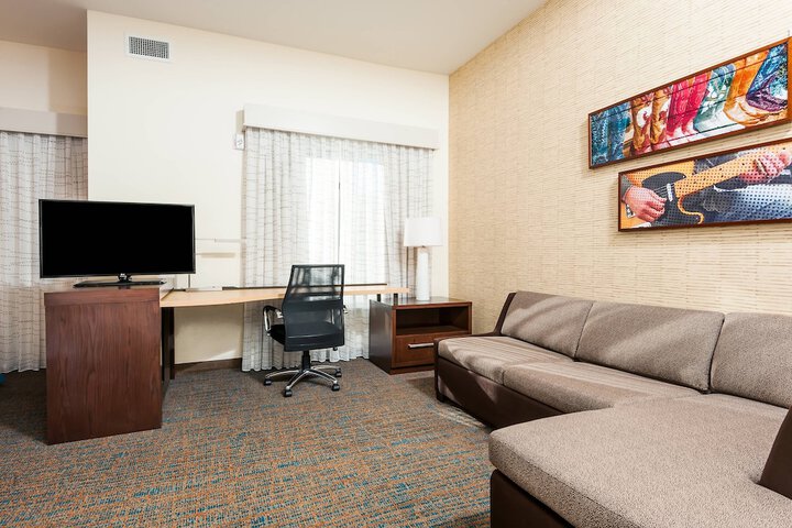 Room 22 of 39
