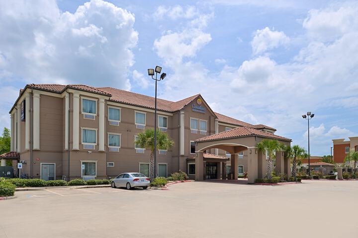 Comfort Inn & Suites Winnie