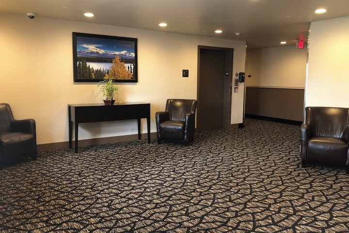 Hotel Interior 6 of 24