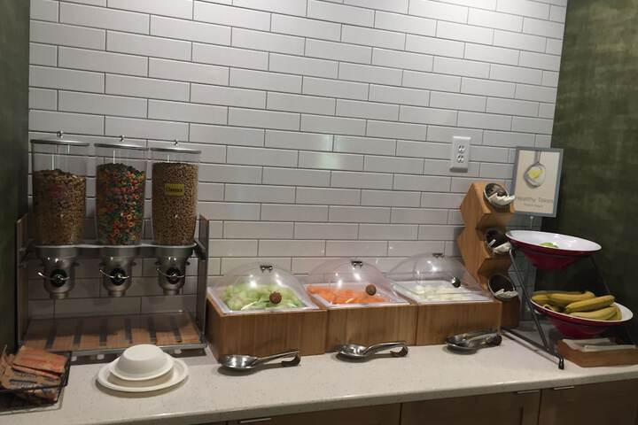 Fairfield Inn by Marriott Raleigh Airport / RTP