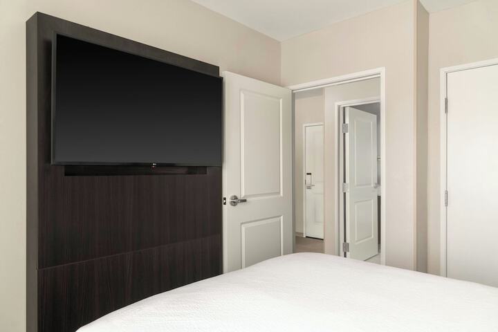 Residence Inn by Marriott Detroit Dearborn