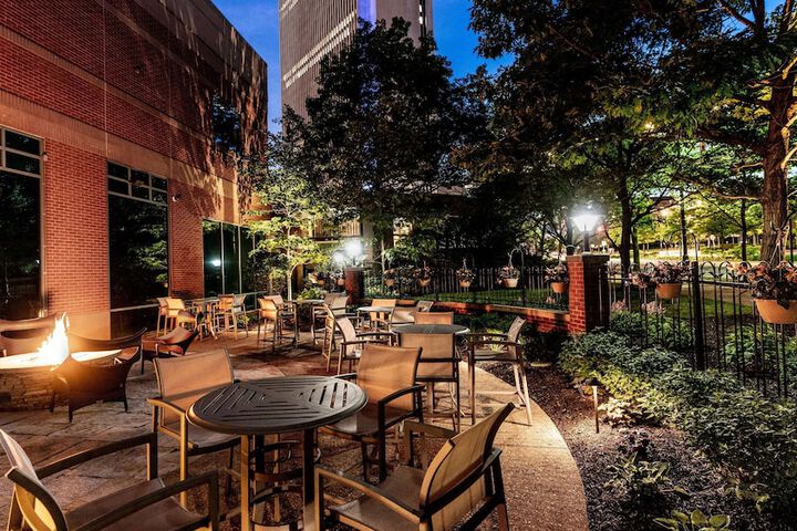 Terrace/Patio 107 of 109