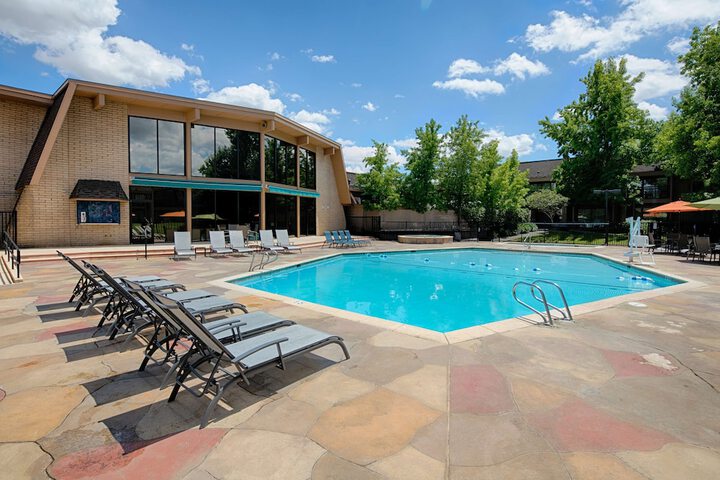 Pool 13 of 59