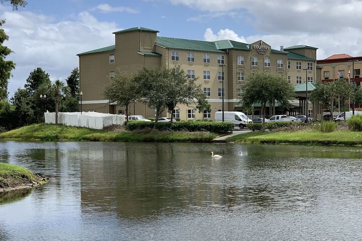 Hotel 5 of 54