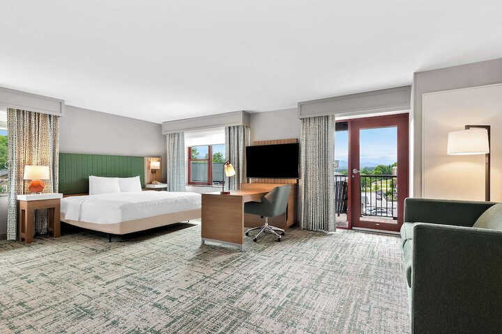 Room 49 of 70