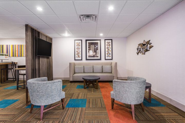 Hotel 4 of 41