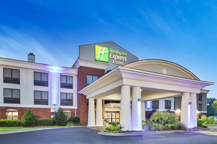 Hotel 7 of 50