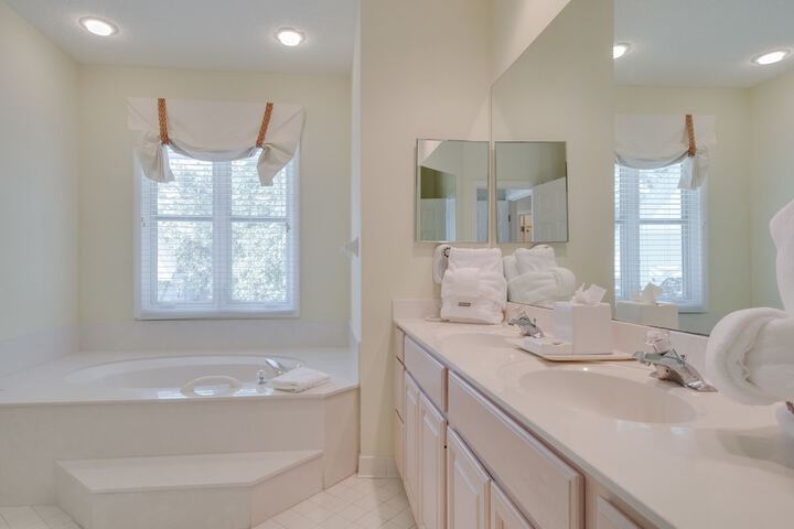 Ocean Palms Villas at Port Royal Resort