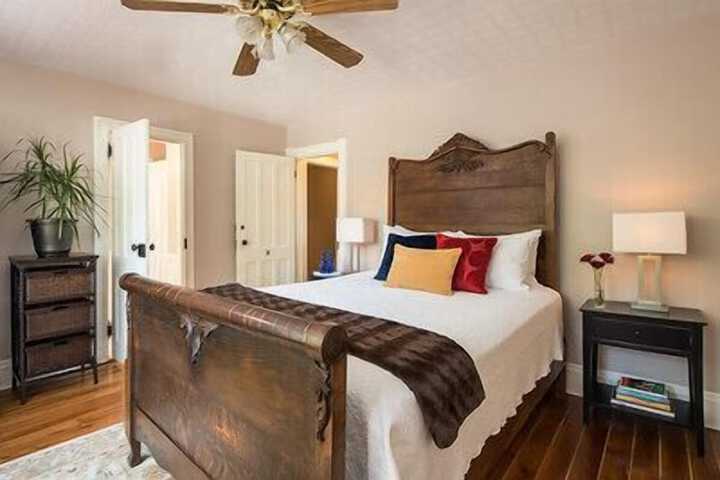 Room 3 of 24