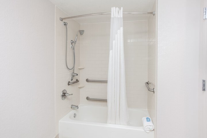 Holiday Inn Express Orange Beach by IHG