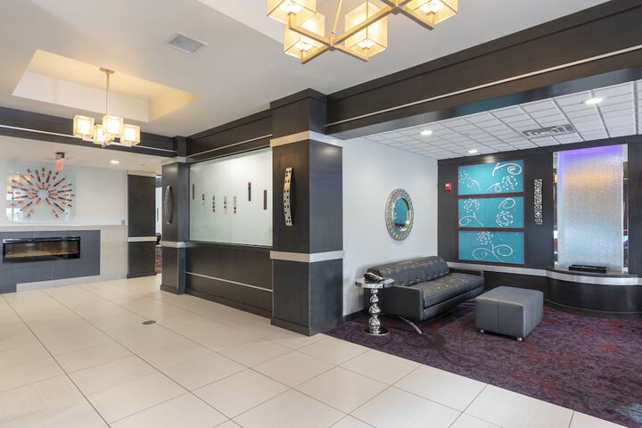 Hotel 6 of 52