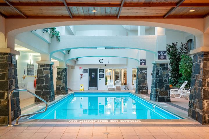 Pool 10 of 86