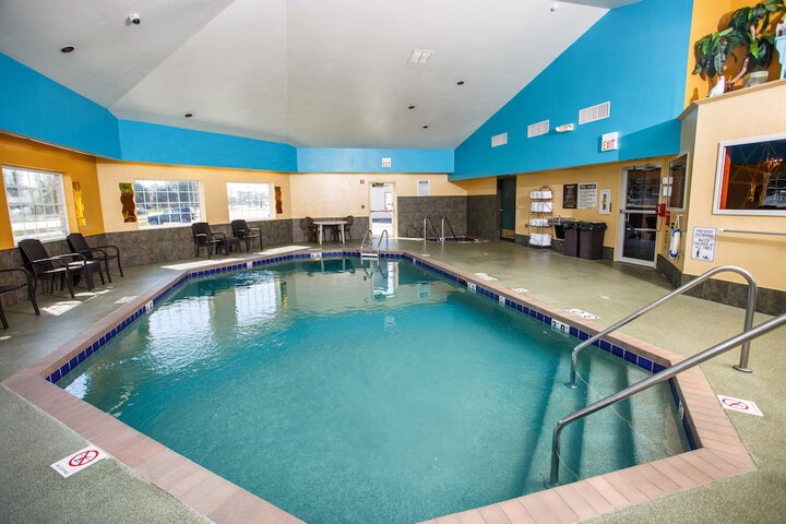 Pool 2 of 38