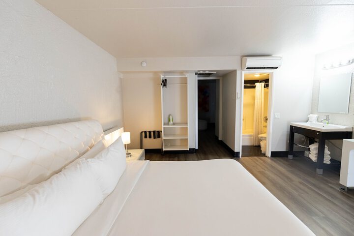 Room 39 of 52
