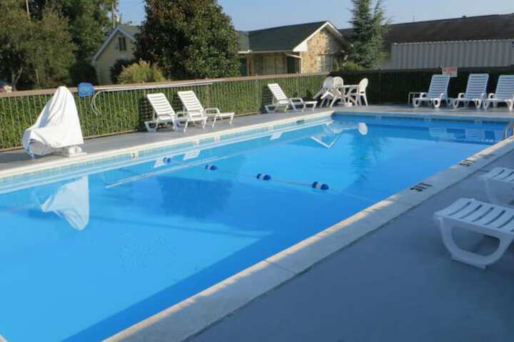 Pool 5 of 50