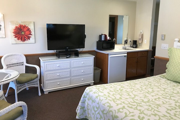 Room 71 of 157