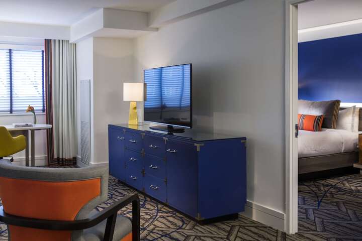 Room 27 of 56