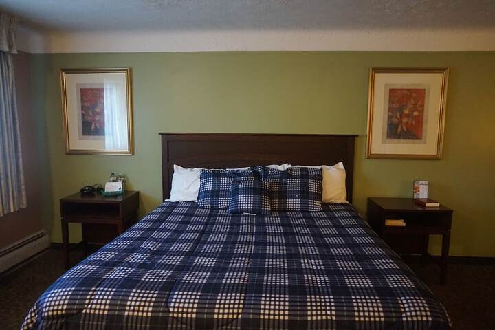 Bellevue Hotel & Suites