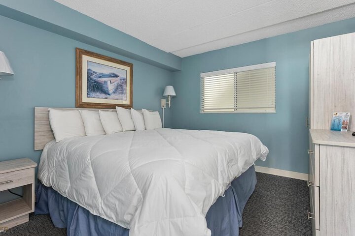Room 32 of 56