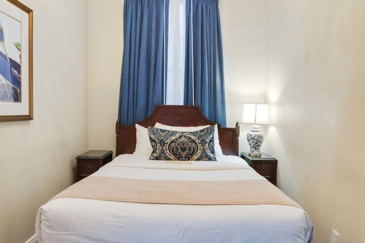 Room 39 of 57