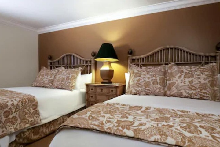 Santa Barbara Inn