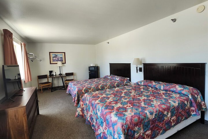 Mountain View Motor Inn LLC