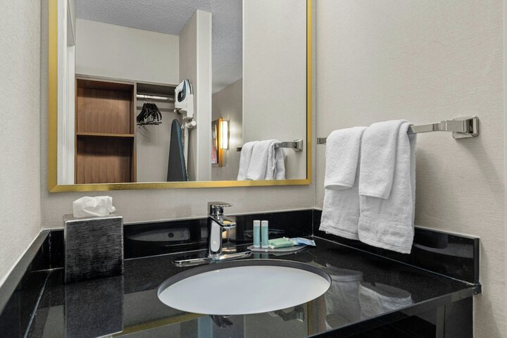 Fairfield Inn & Suites by Marriott Chicago Southeast / Hammond