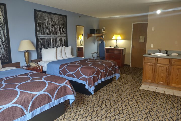 Room 20 of 36