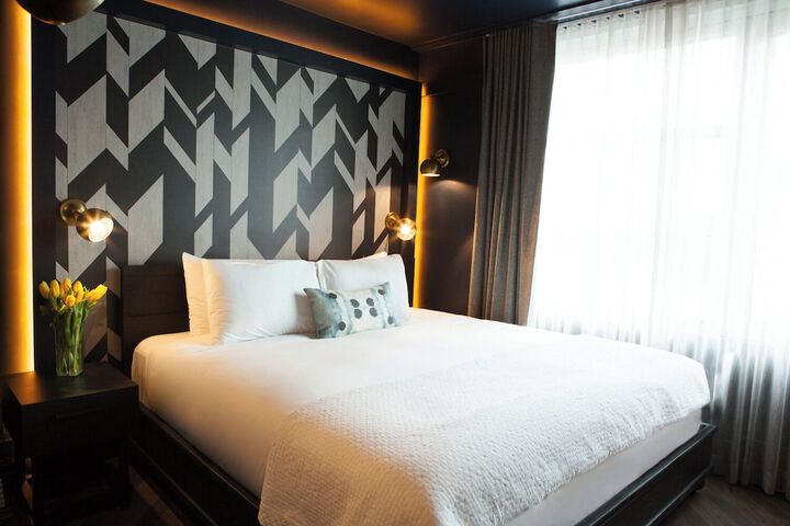 Room 22 of 40