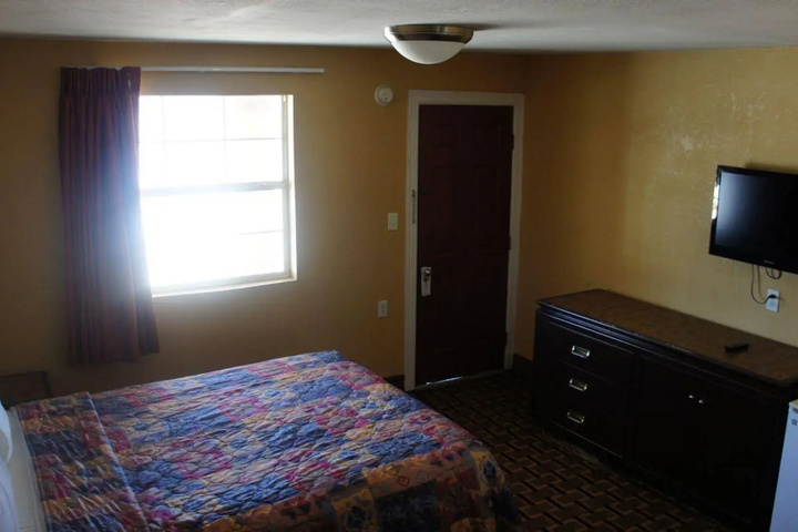 OYO Hotel Atoka
