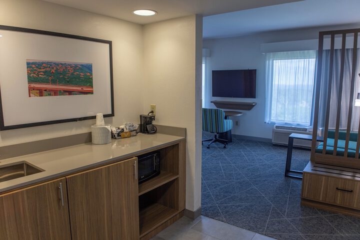 Hampton Inn & Suites Austin - Lakeway