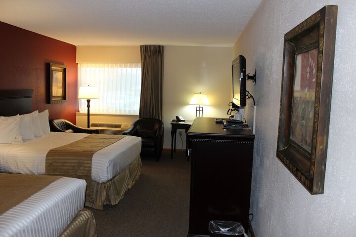 Room 25 of 68