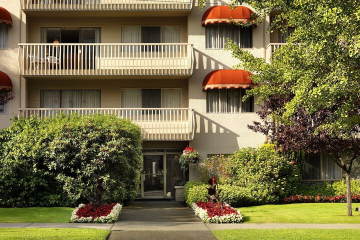 Hotel 5 of 55